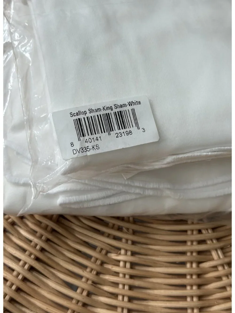 NEW Serena & Lily Scallop Sateen King Pillow Shams (Set of 2)-White